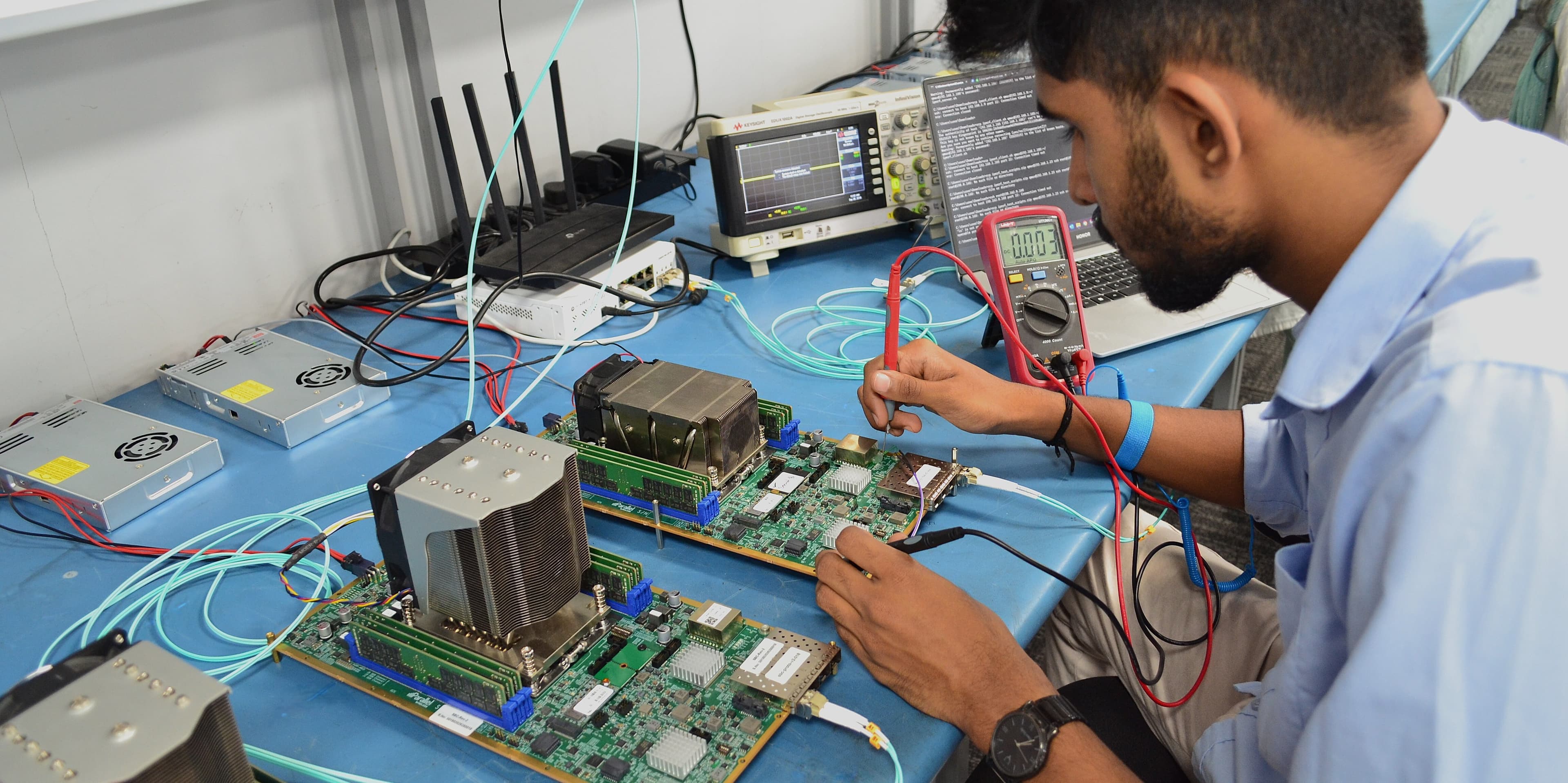 High-Speed Digital Design - Qmax Systems